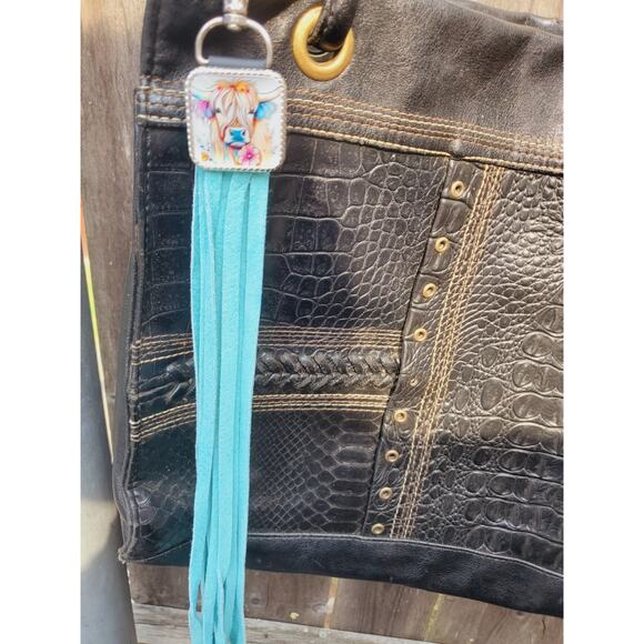 Handmade cow lover boho Leather Fringe Western bag charm, Long fringe keychain - Picture 4 of 4